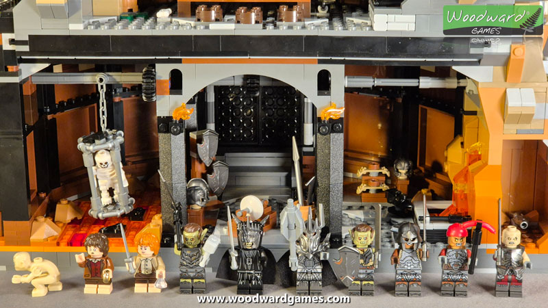 Barad-dur Lord of The Rings LEGO minifigures - Woodward Games